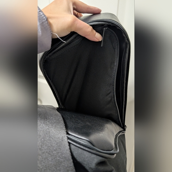 BEIS mini weekender tote Bag Black Carry On Sized - Picture 7 of 9